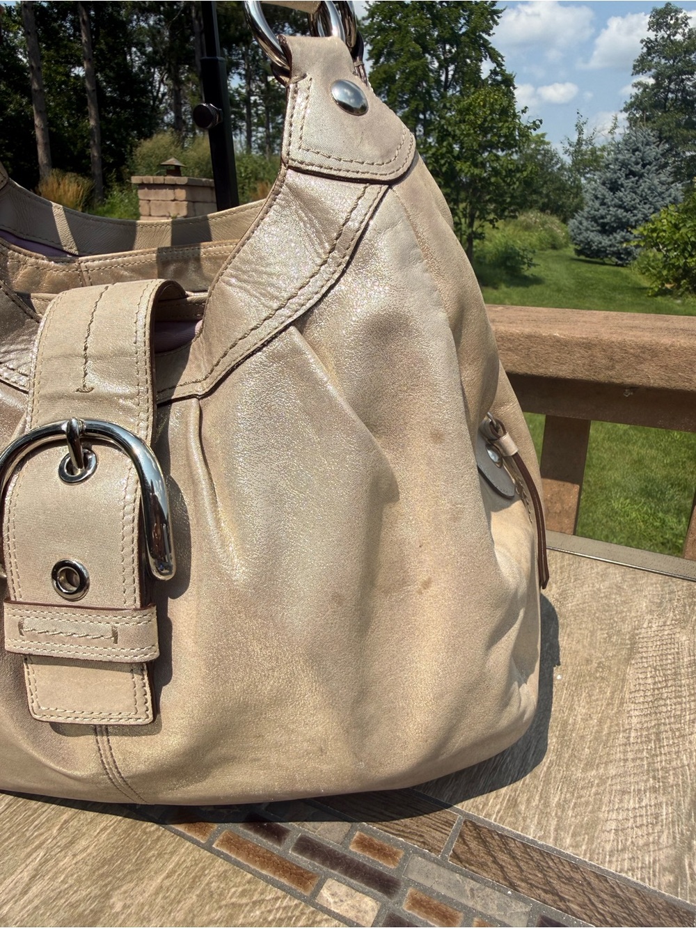 Vintage Coach Soho Lynn Hobo Shoulder Bag Metallic Shiny Gold Y2K - Picture 4 of 13